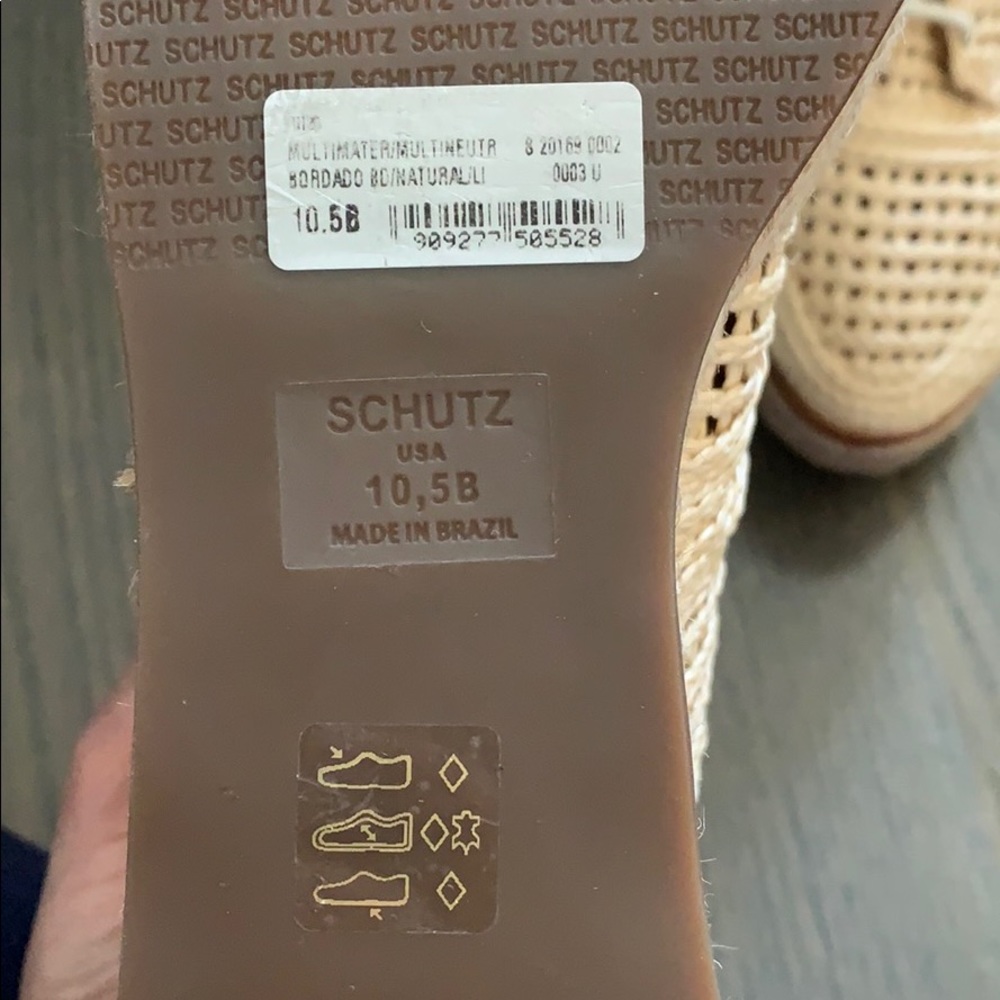 Schutz Platform Wedges - Picture 4 of 5